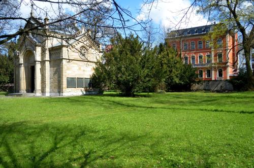 Hotel & Apartments Fürstenhof am Bauhaus - image 7
