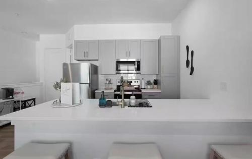 Greater Houston Heights 3 Beds, Garage in Houston