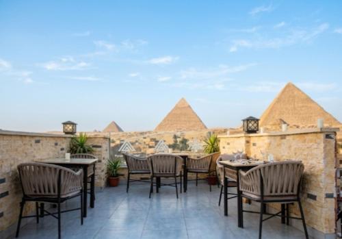 pyramids line inn - image 4