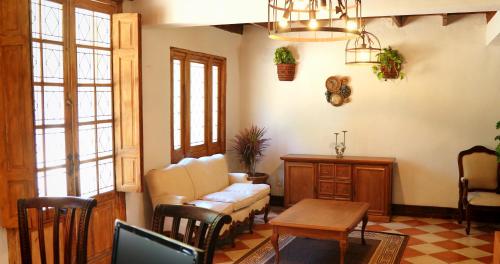 88070918 Villa Toscana Boutique Hotel -Adults Only