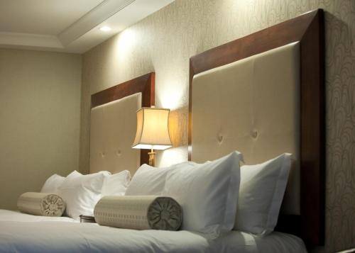 Town & Country Inn and Suites - main image