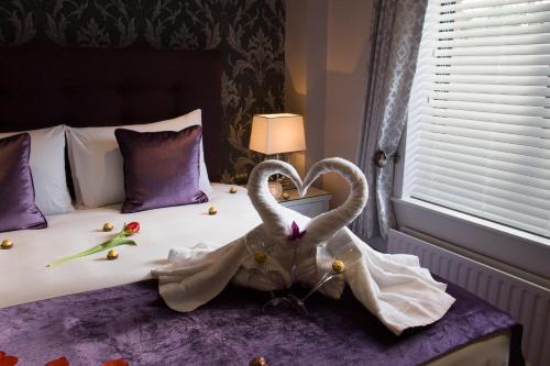 12th Lock Boutique Hotel & Tapas Restaurant