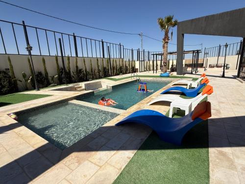 Giving Vibes Chalet – khách sạn tại Al Jizah