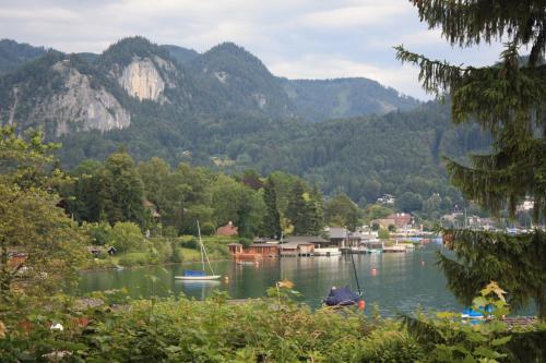 Villa Helena - main image