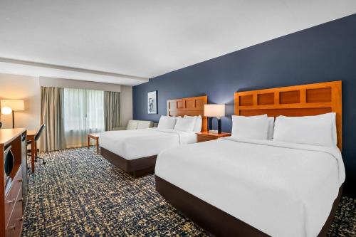 Best Western Plus Bloomington Hotel - image 9
