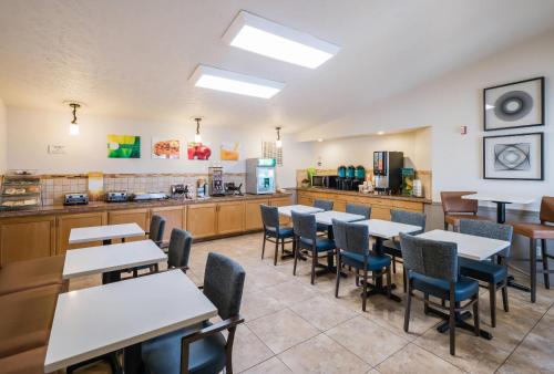 Ételek és italok, Quality Inn & Suites Coeur d'Alene in Coeur D'alene (ID)