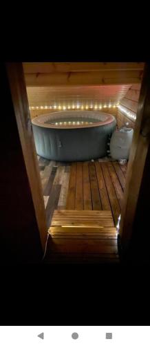studio nature & jacuzzi in Mondona