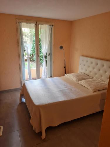 Appartement avec jardin proche de la mer