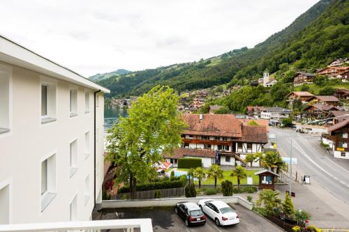 2 twin beds