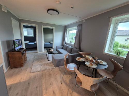 Central 3-room apartment with free parking in ヘーネフォス