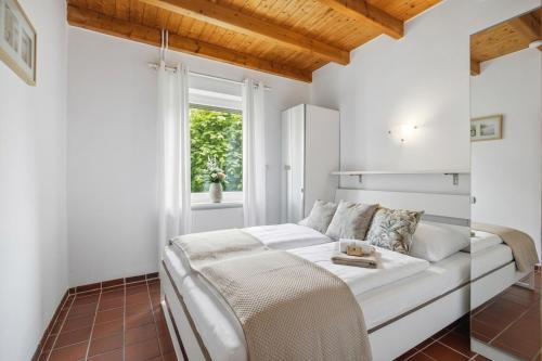 Ferienhaus Mee h rzeit in Hooksiel