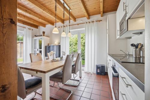 Ferienhaus Mee h rzeit in Hooksiel