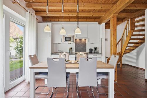 Ferienhaus Mee h rzeit in Hooksiel