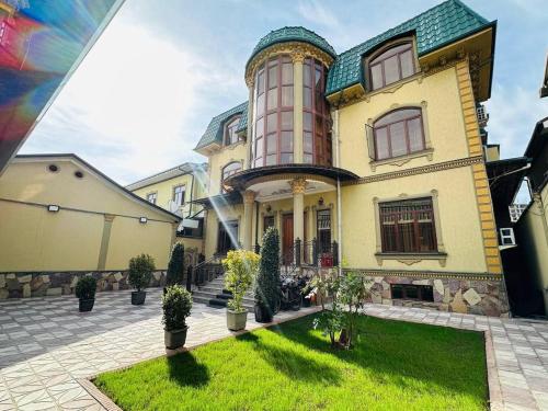 Exterior view of Soro Hotel