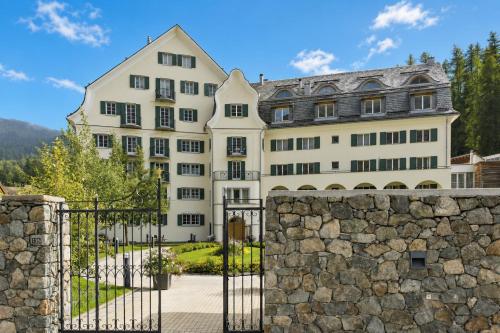 Residenza Alpenrose 25 – khách sạn tại Sils Im Engadinsegl