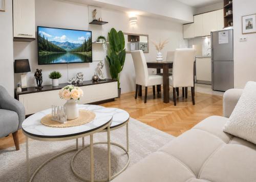 Apartment 88 SELF check-in, FREE parking, Skopje