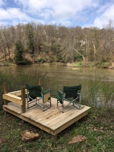 Vaade, Wild Yough Glamping Huts in Oakland (MD)