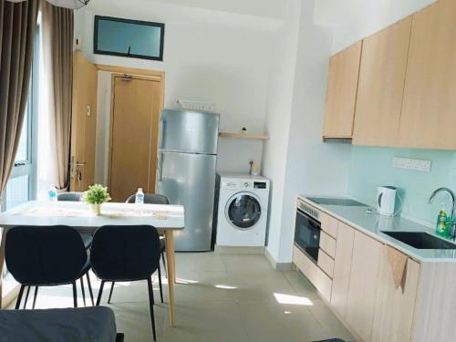 Kitchen, The Luxe by KLCC Wisma Infinitum in Little India