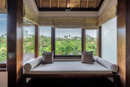Natura Resort and Spa Room Type - One-Bedroom Villa with Panorama View and Complimentary Daily Afternoon Tea