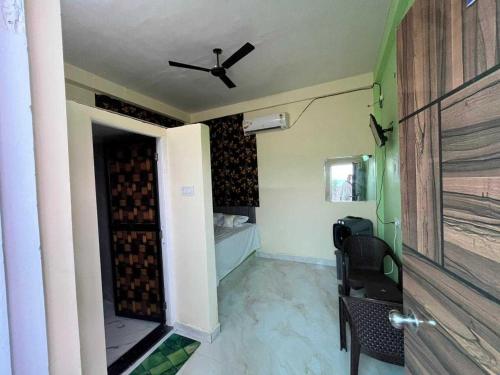 Hotel Gumthi photo 4