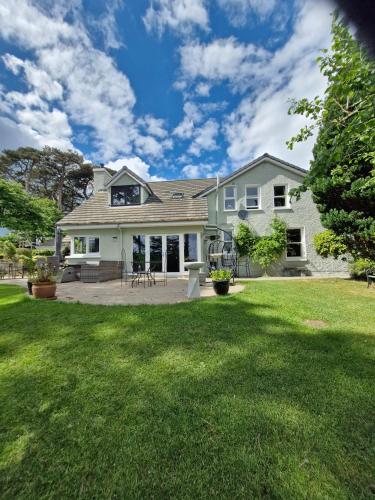 Hotelli välisilme, Drumee Lodge boutique B and B, Newcastle, County Down in Newcastle