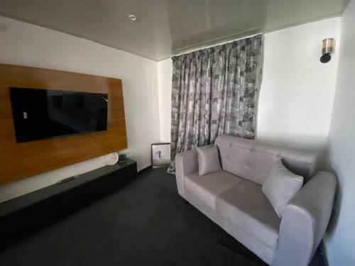 The Pelican 1 solared comfy apartment near JUTH in ยอส