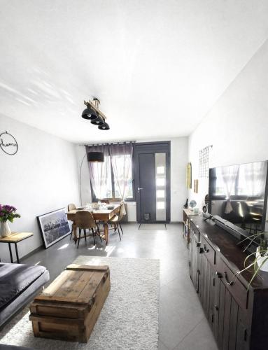 Зручності, Charming house with balcony parking - Direct Paris in Карьера-сюр-Сен