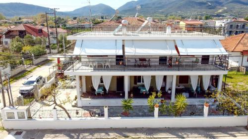 Maria's Apartments – khách sạn tại Riviera (Thessaloniki)
