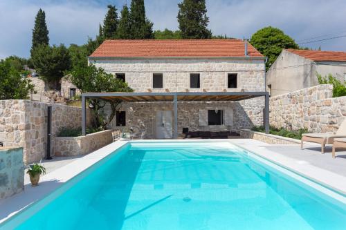 Villa Ostrinus VH VIII - Accommodation - Orasac