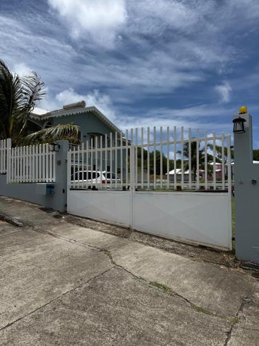 Les Tourterelles - Appartement vue mer & jacuzzi in Le Marigot
