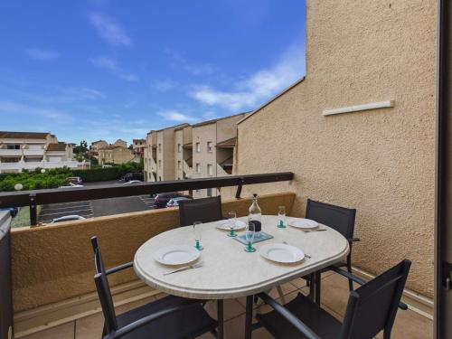 Appartement climatisé pour 6 avec piscine, terrasse et parking près de la plage - FR-1-326-793