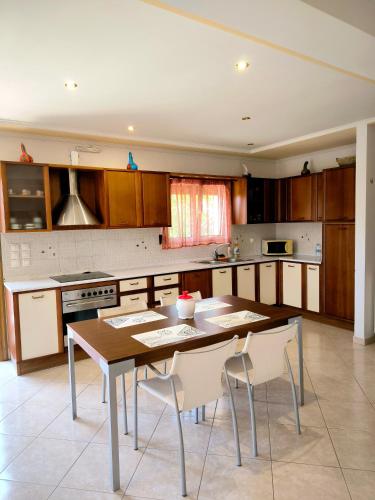 Central Moudros apartments in Moudrosa