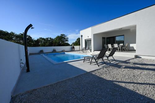 Duša, Villa Zara Blu near Zadar with private pool in Briševo