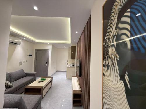 103 JRE apartment with stunning boulevard veiw - image 12