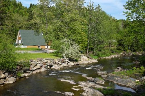 Apkārtne, Chalet du barrage in Sainte-Clotilde-de-Beauce (QC)