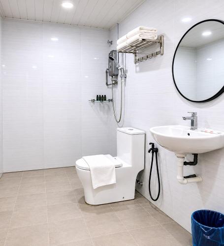 SS Hotel Seremban Room Type - Superior Family Room - No Elevator