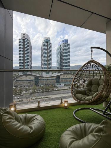SKY HEIGHTS Signature Apartments-Elysium Tower Opposite Centaurus Mall Islamabad in Islamabad galvaspilsēta