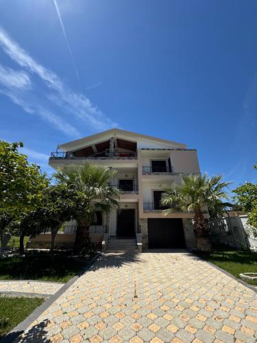 Villa Velipoj in Велипоя
