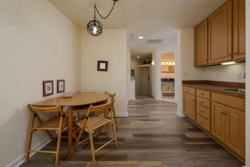 216 New Castle St. - image 35