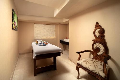 Goms Hotel Old City - image 13