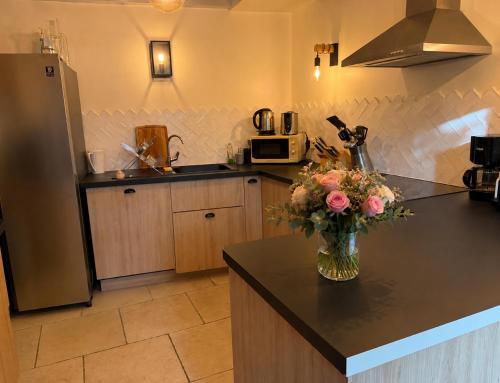 Superbe Maison 1h15 de Paris avec Jacuzzi in Montroty