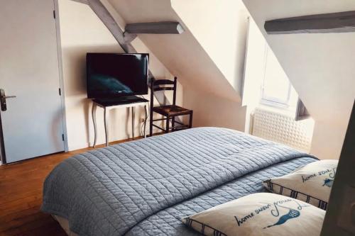 Superbe Maison 1h15 de Paris avec Jacuzzi in Montroty