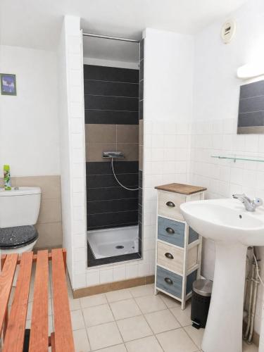 Studio d'étape fonctionnel - Vieux village (Studio d'etape fonctionnel - Vieux village) in Sainte-Jalle