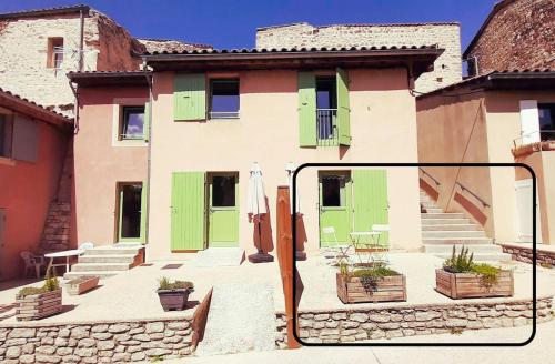Studio d'étape fonctionnel - Vieux village (Studio d'etape fonctionnel - Vieux village) in Sainte-Jalle