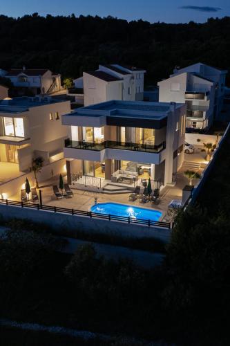 Elegant Villa Cissa Bay – khách sạn tại Caska