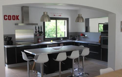 Ma Villa de Provence in 昂特雷紹