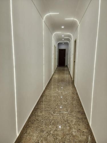 Faciliteiten, Hotel Royal Comfort by Frenotel near Sudha Cars Museum