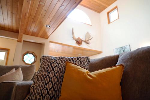Spacious, welcoming and beautiful 4-bedroom house in College (AK)