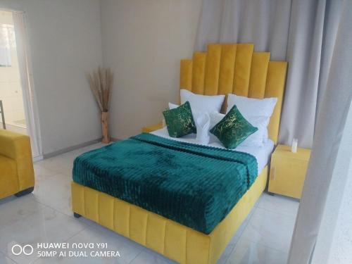 The Hush House – khách sạn tại Roodepoort