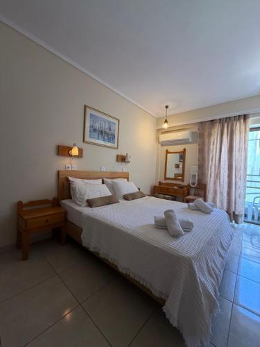 Paradise Hotel – Kos Town, AZ